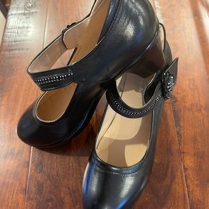 Kong Mei Ni Size 42 Mary Jane Style shoes